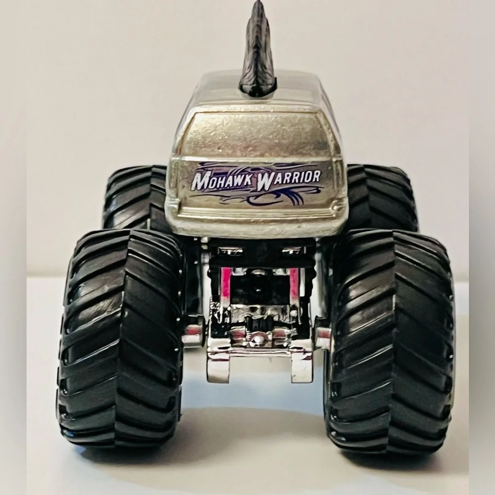 Hot Wheels Monster jam Mohawk Warrior
